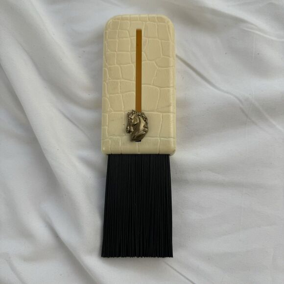 Vintage Coat Brush Plastic 4”x2” Retractable Horse Head Cobblestone Design - Picture 1 of 5